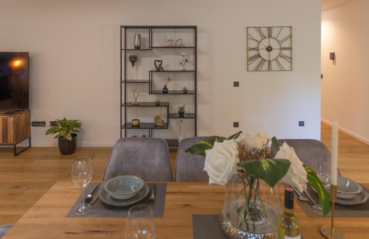 Sweethome - Luxus Pur - Grosse Kueche, 2 Baeder, 2 Terrassen 오토브룬 외부 사진