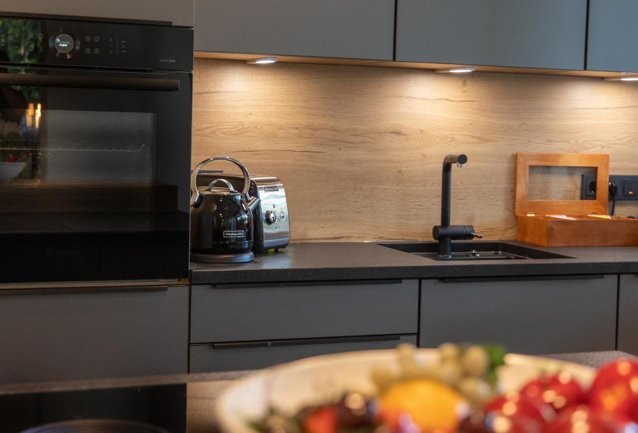 Sweethome - Luxus Pur - Grosse Kueche, 2 Baeder, 2 Terrassen 오토브룬 외부 사진